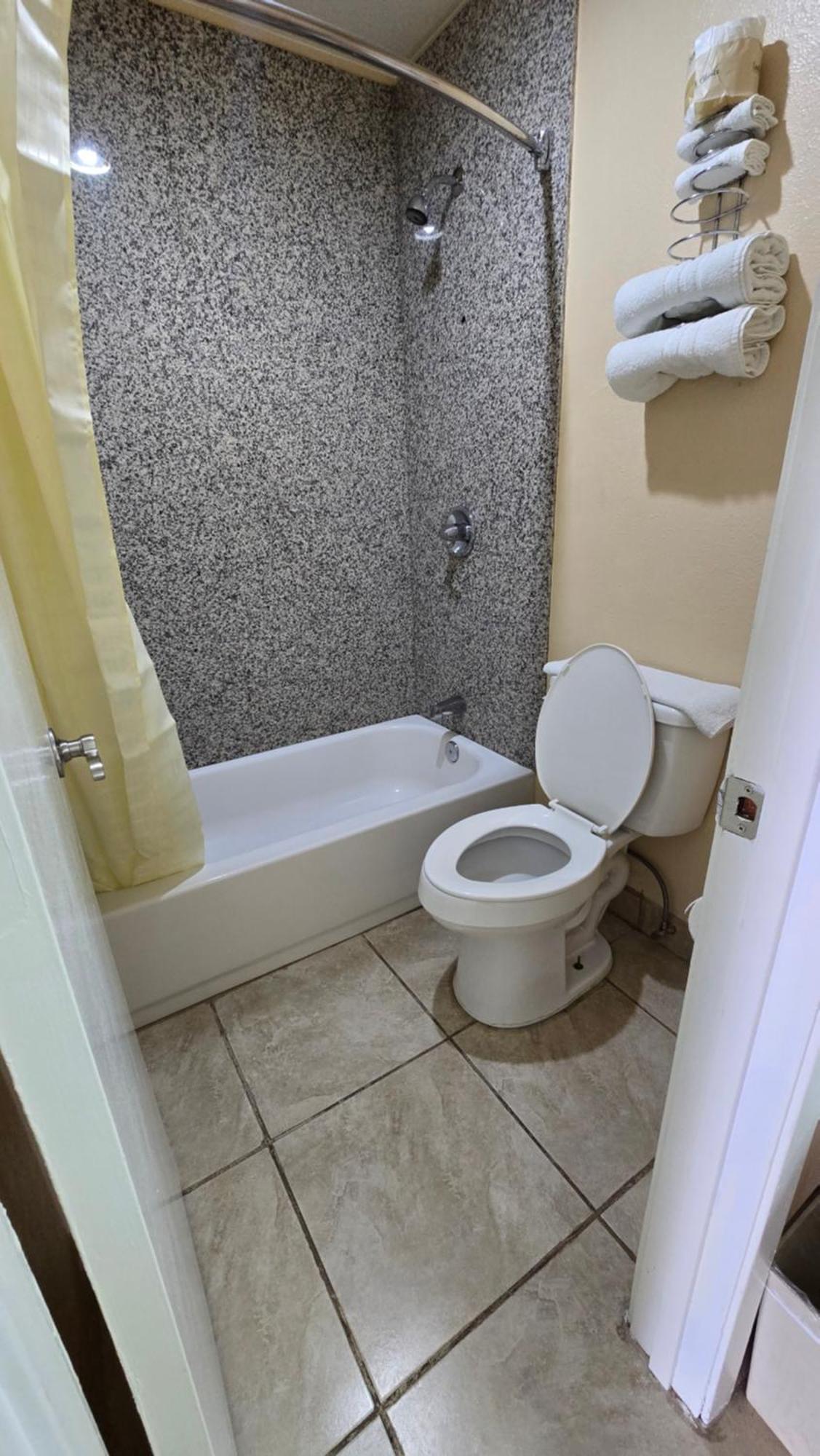 Texan Inn And Suites Monahans Esterno foto