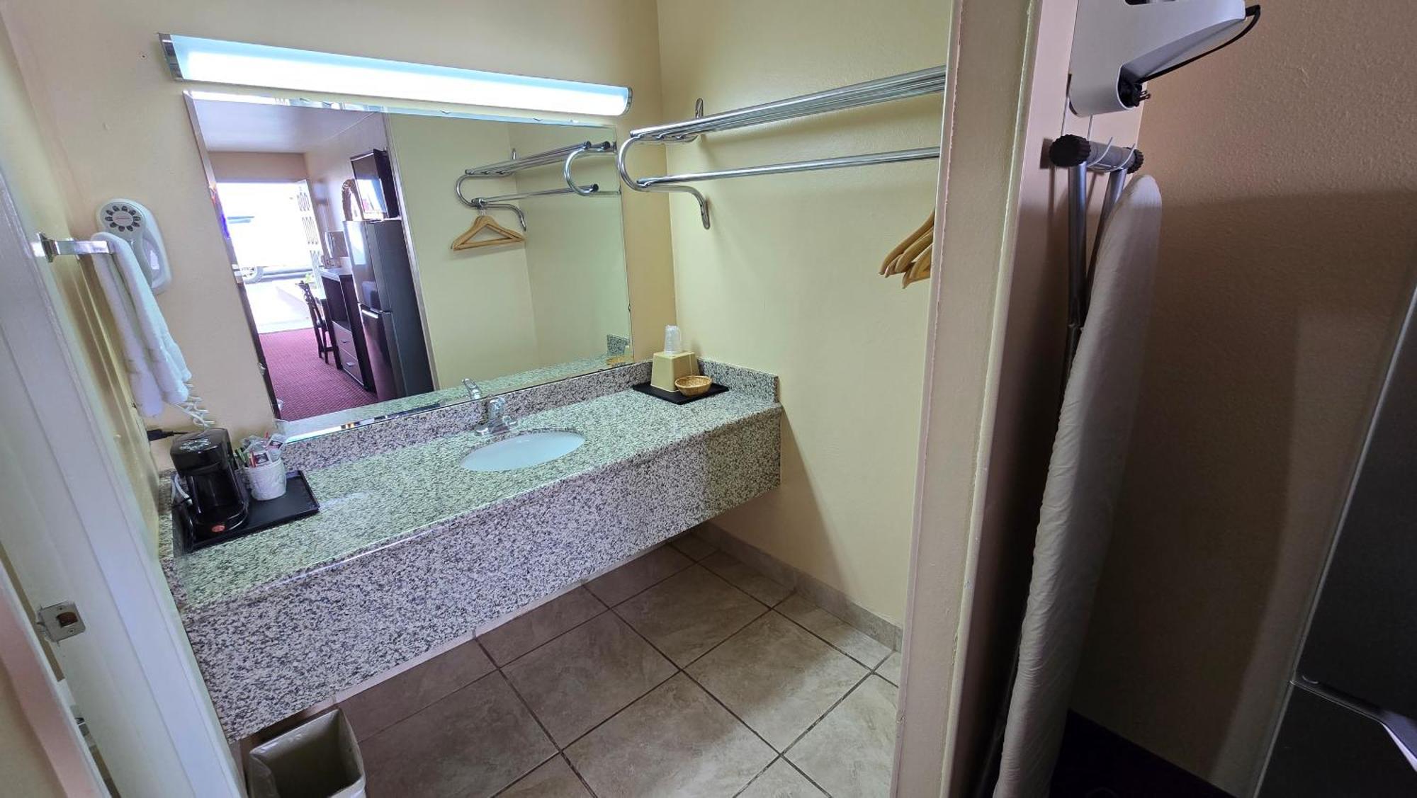 Texan Inn And Suites Monahans Esterno foto